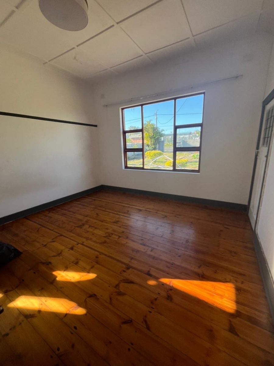 3 Bedroom Property for Sale in Cambridge Eastern Cape